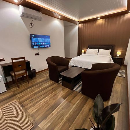 Hotel Blooming Rose Ella Esterno foto