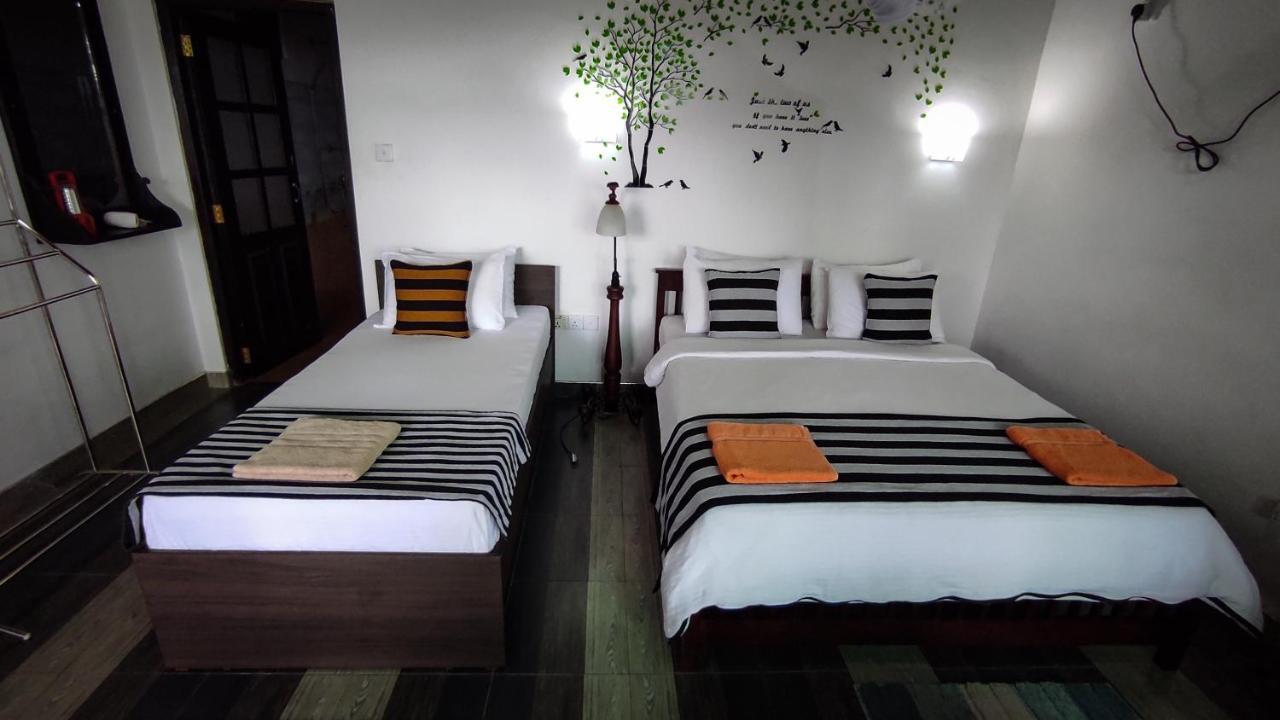 Hotel Blooming Rose Ella Esterno foto