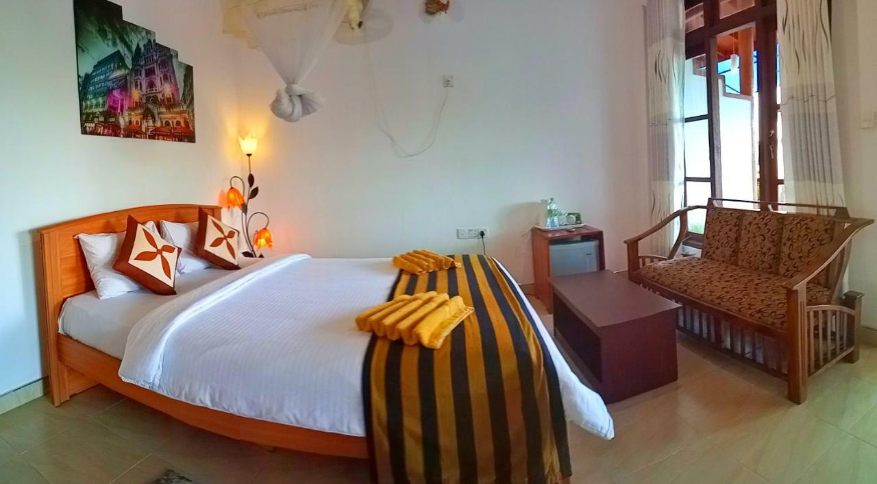 Hotel Blooming Rose Ella Esterno foto